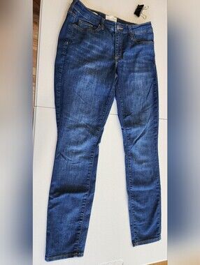 Universal Thread Dark Blue Denim Jeans with Contrast Stitching